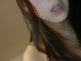 Парень решил заснять ан камеру как ебет свою сестру, пока родителей не было дома